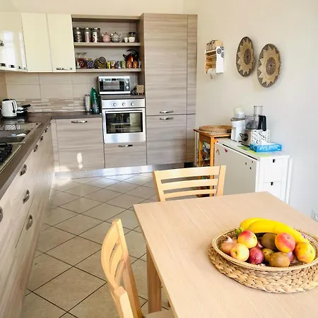 Il Cortile Fiorito Apartment *